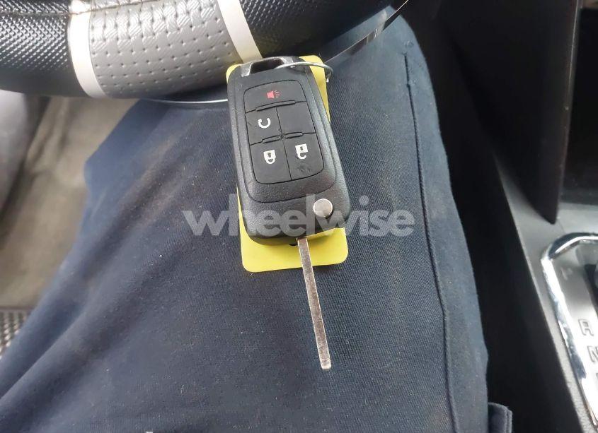 Photo 11 of 2017 Chevrolet Equinox LT (VIN 2GNFLFEK3H6121131)