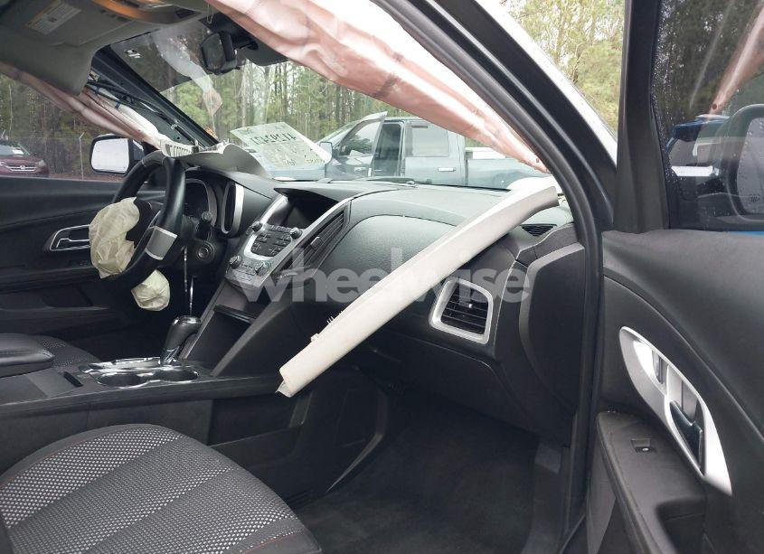 Photo 5 of 2017 Chevrolet Equinox LT (VIN 2GNFLFEK3H6121131)