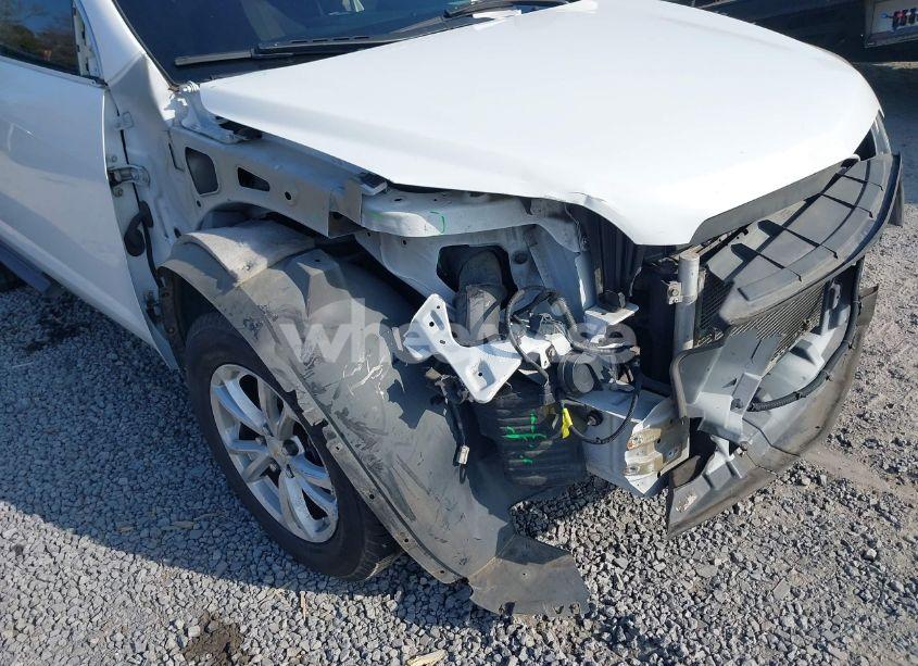 Photo 6 of 2017 Chevrolet Equinox LT (VIN 2GNFLFEK3H6235680)