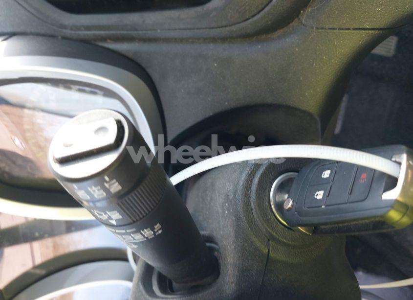 Photo 11 of 2017 Chevrolet Equinox LT (VIN 2GNFLFEK3H6312239)