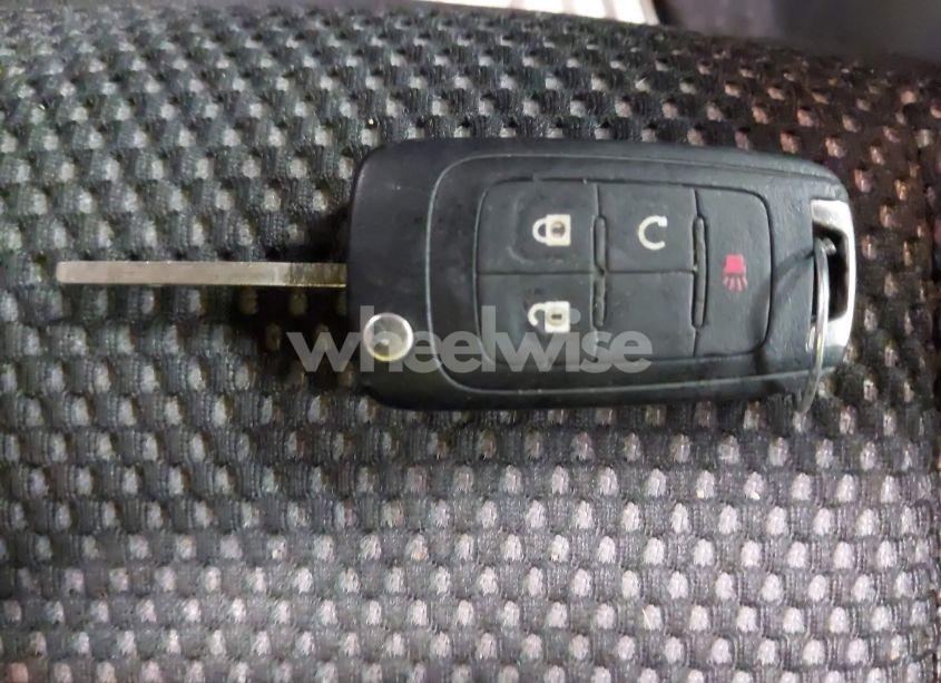 Photo 11 of 2016 Chevrolet Equinox LT (VIN 2GNFLFEK4G6111786)