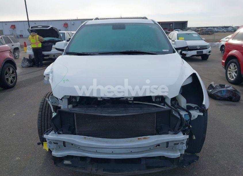 Photo 13 of 2016 Chevrolet Equinox LT (VIN 2GNFLFEK4G6238621)