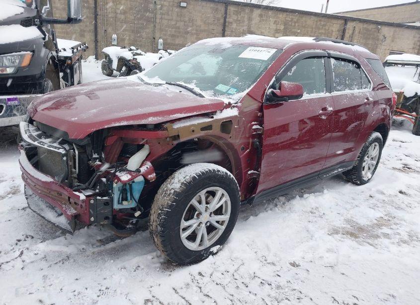 Photo 2 of 2017 Chevrolet Equinox LT (VIN 2GNFLFEK4H6198624)