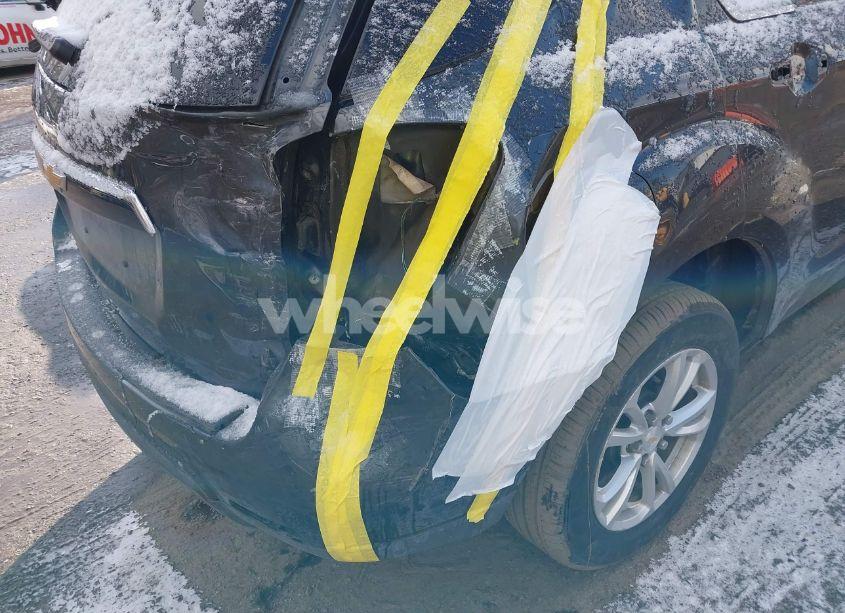 Photo 6 of 2017 Chevrolet Equinox LT (VIN 2GNFLFEK4H6221769)