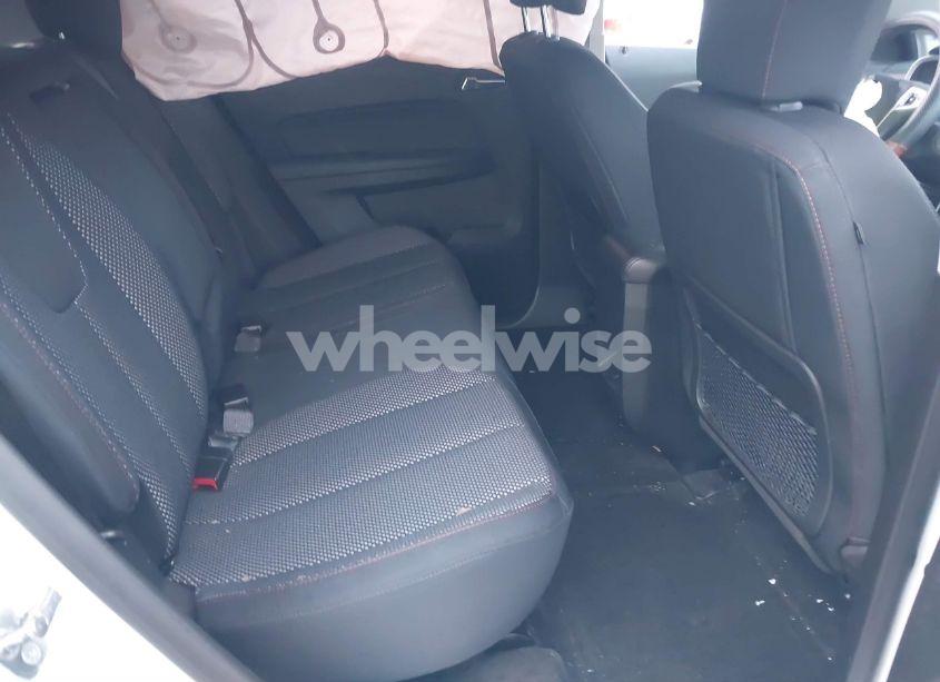 Photo 8 of 2017 Chevrolet Equinox LT (VIN 2GNFLFEK4H6304876)