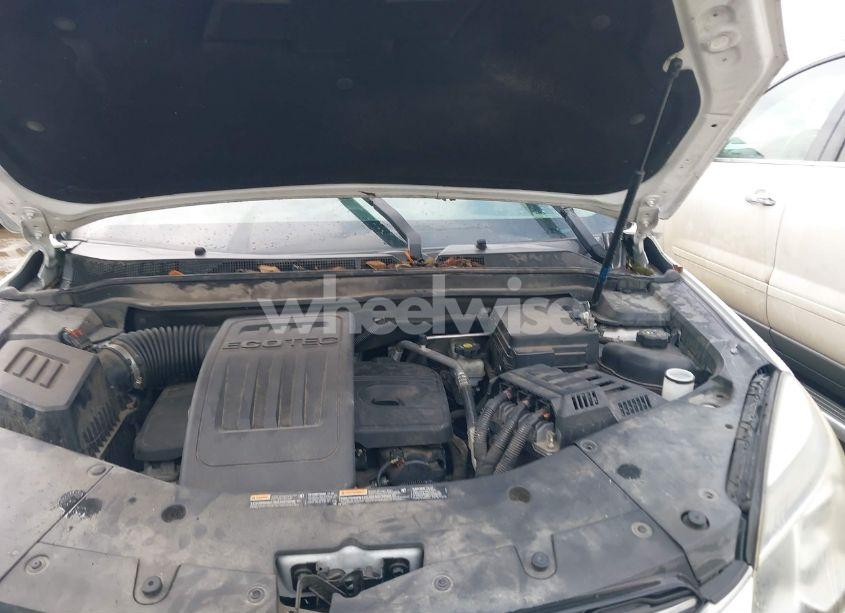 Photo 10 of 2017 Chevrolet Equinox LT (VIN 2GNFLFEK4H6306756)