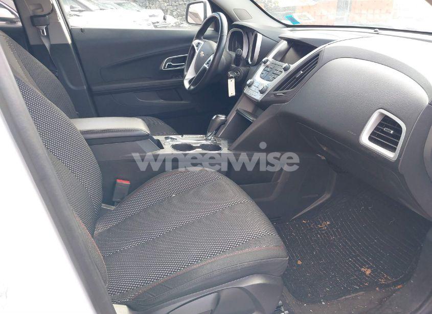 Photo 5 of 2016 Chevrolet Equinox LT (VIN 2GNFLFEK5G6270008)