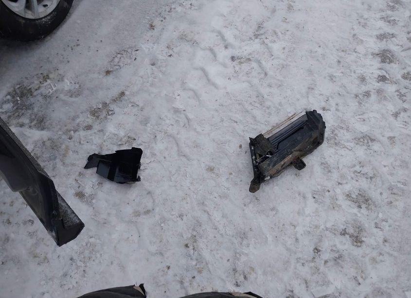 Photo 12 of 2016 Chevrolet Equinox LT (VIN 2GNFLFEK5G6318736)