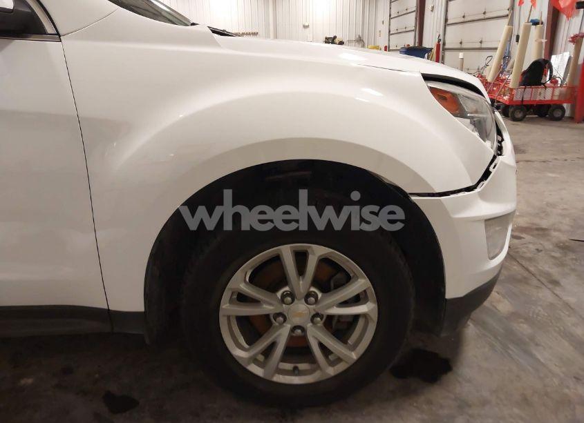 Photo 20 of 2017 Chevrolet Equinox LT (VIN 2GNFLFEK5H6115329)