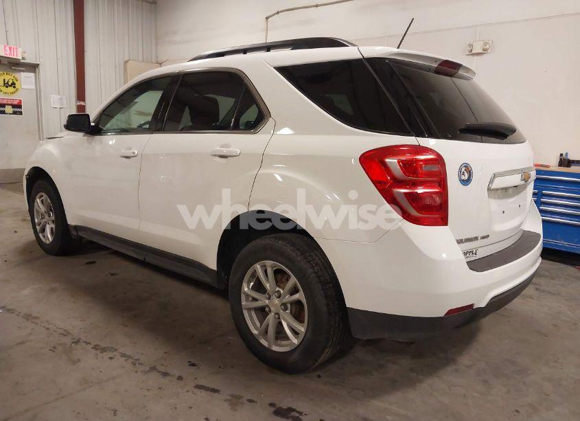 Photo 3 of 2017 Chevrolet Equinox LT (VIN 2GNFLFEK5H6115329)