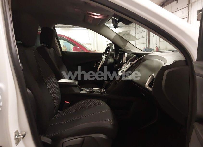 Photo 5 of 2017 Chevrolet Equinox LT (VIN 2GNFLFEK5H6115329)