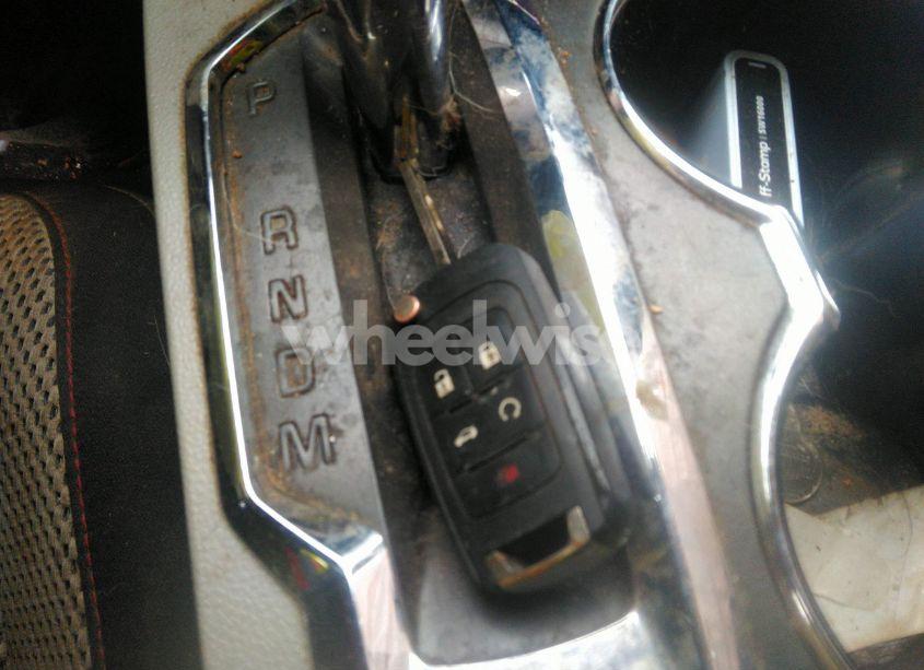 Photo 11 of 2017 Chevrolet Equinox LT (VIN 2GNFLFEK5H6169584)