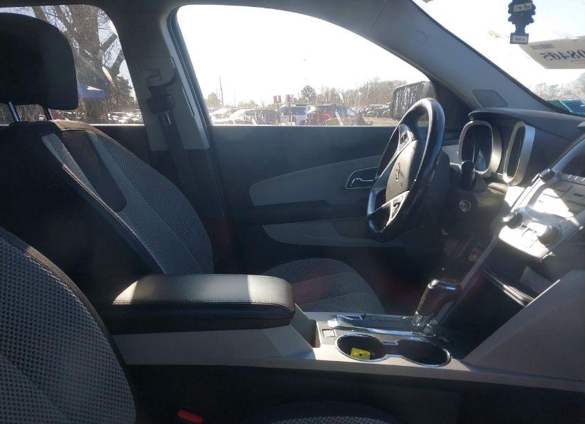 Photo 5 of 2017 Chevrolet Equinox LT (VIN 2GNFLFEK5H6185705)