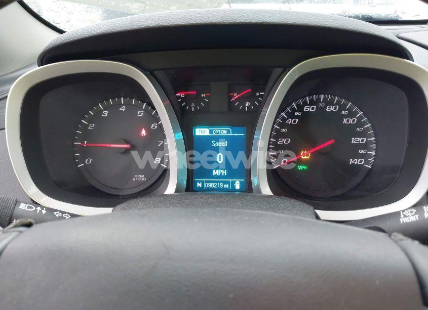 Photo 7 of 2017 Chevrolet Equinox LT (VIN 2GNFLFEK5H6214247)