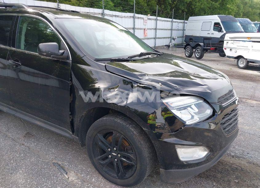 Photo 6 of 2017 Chevrolet Equinox LT (VIN 2GNFLFEK5H6298800)