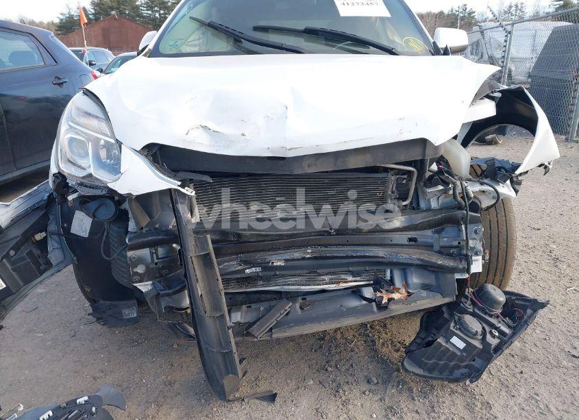 Photo 6 of 2017 Chevrolet Equinox LT (VIN 2GNFLFEK5H6307866)