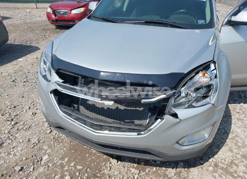 Photo 6 of 2017 Chevrolet Equinox LT (VIN 2GNFLFEK5H6343248)