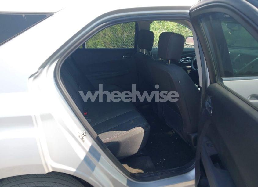 Photo 8 of 2017 Chevrolet Equinox LT (VIN 2GNFLFEK5H6343248)