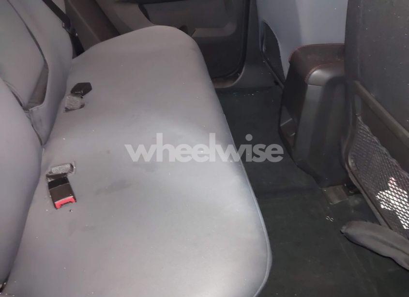 Photo 8 of 2015 Chevrolet Equinox 1LT (VIN 2GNFLFEK6F6177917)