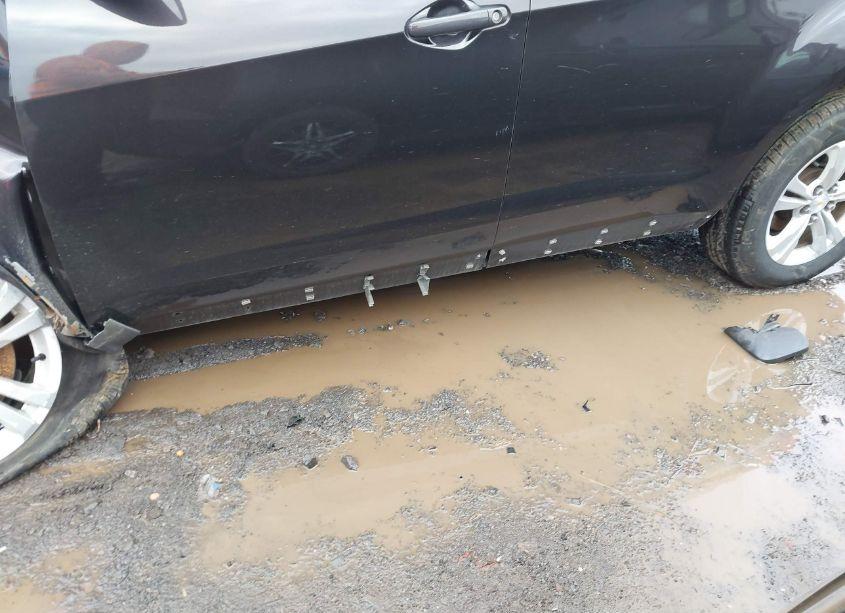 Photo 19 of 2015 Chevrolet Equinox 1LT (VIN 2GNFLFEK6F6429620)