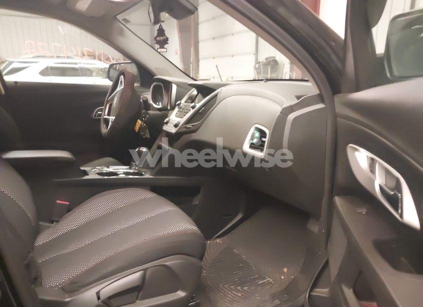 Photo 5 of 2016 Chevrolet Equinox LT (VIN 2GNFLFEK6G6302691)