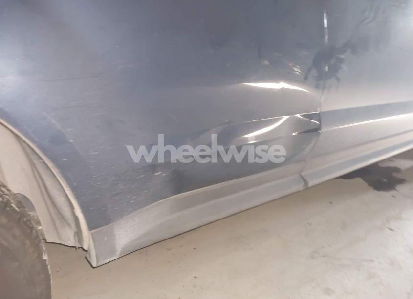 Photo 19 of 2017 Chevrolet Equinox LT (VIN 2GNFLFEK6H6104405)