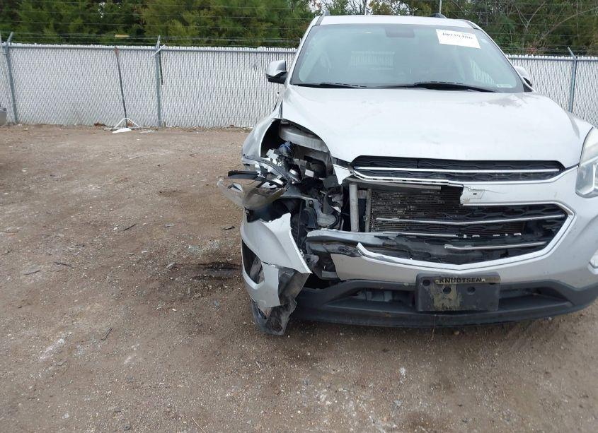 Photo 6 of 2017 Chevrolet Equinox LT (VIN 2GNFLFEK6H6165642)