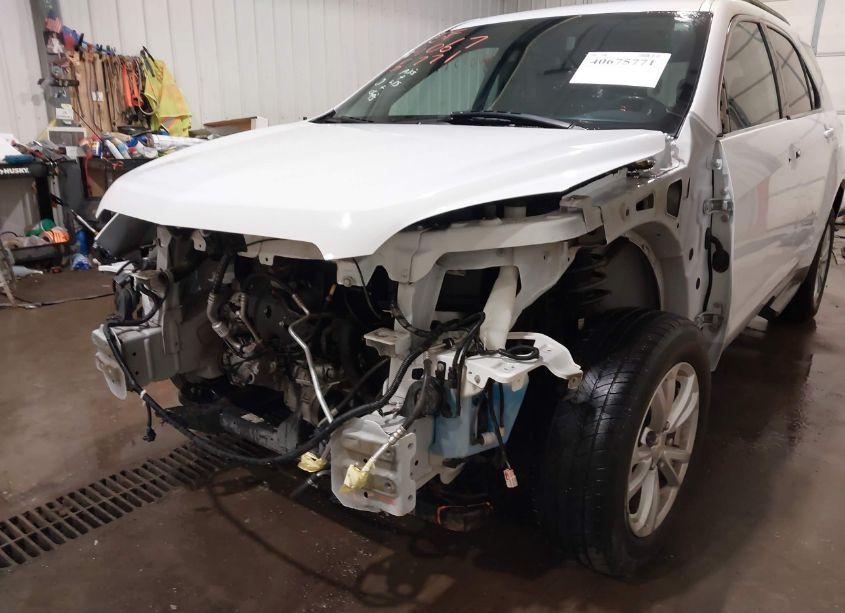 Photo 6 of 2017 Chevrolet Equinox LT (VIN 2GNFLFEK6H6186393)