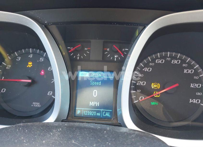 Photo 7 of 2017 Chevrolet Equinox LT (VIN 2GNFLFEK6H6189844)