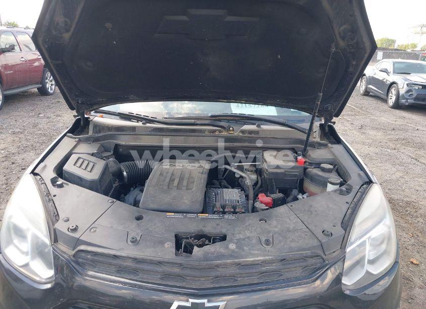 Photo 10 of 2017 Chevrolet Equinox LT (VIN 2GNFLFEK6H6196423)