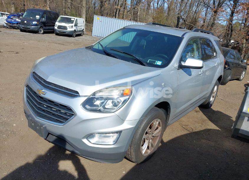 Photo 2 of 2017 Chevrolet Equinox LT (VIN 2GNFLFEK6H6198477)