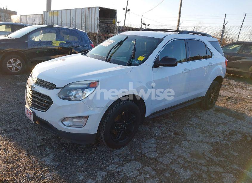 Photo 2 of 2017 Chevrolet Equinox LT (VIN 2GNFLFEK6H6272223)