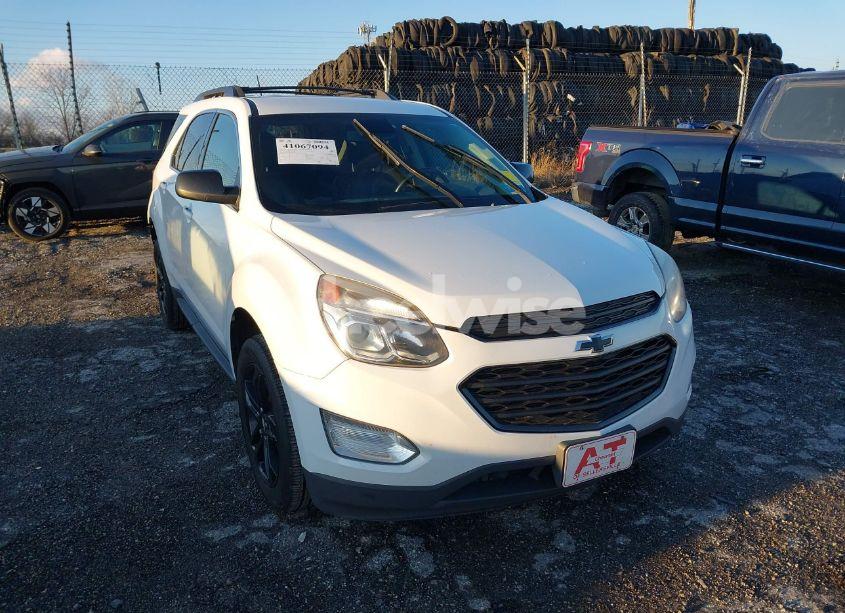 Photo 6 of 2017 Chevrolet Equinox LT (VIN 2GNFLFEK6H6272223)