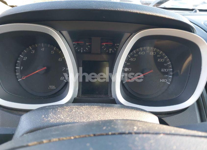 Photo 7 of 2017 Chevrolet Equinox LT (VIN 2GNFLFEK6H6272223)