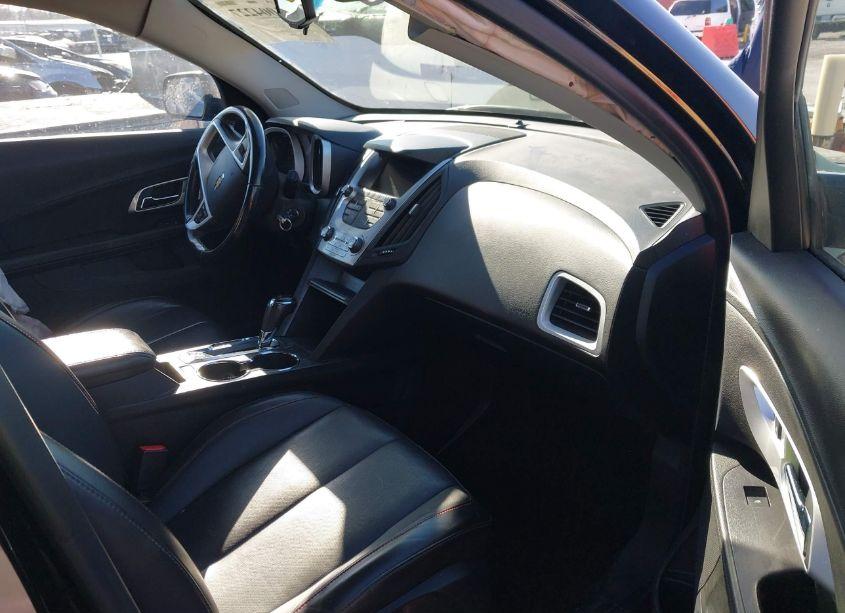 Photo 5 of 2017 Chevrolet Equinox LT (VIN 2GNFLFEK7H6209468)