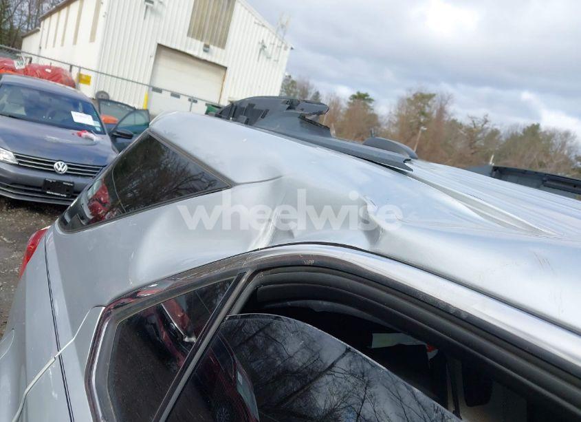 Photo 18 of 2017 Chevrolet Equinox LT (VIN 2GNFLFEK7H6217182)