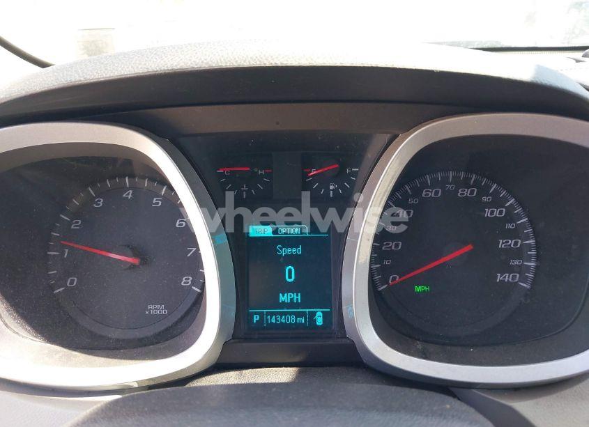 Photo 7 of 2017 Chevrolet Equinox LT (VIN 2GNFLFEK7H6217182)