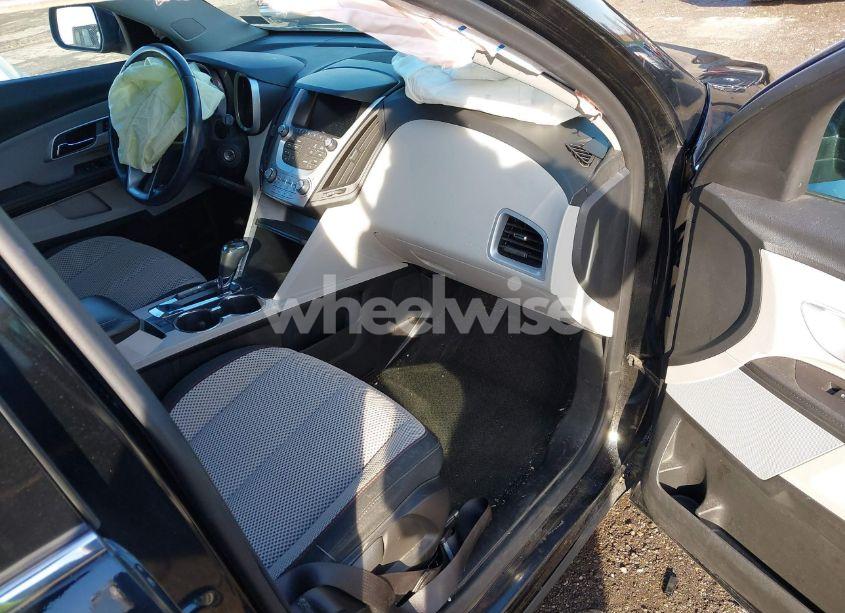 Photo 5 of 2017 Chevrolet Equinox LT (VIN 2GNFLFEK7H6225945)