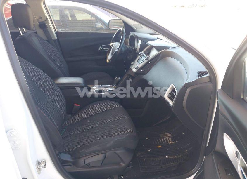 Photo 5 of 2017 Chevrolet Equinox LT (VIN 2GNFLFEK7H6236654)