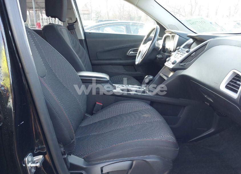 Photo 5 of 2017 Chevrolet Equinox LT (VIN 2GNFLFEK7H6304886)