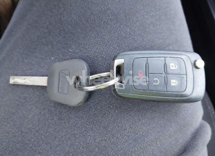 Photo 11 of 2015 Chevrolet Equinox 1LT (VIN 2GNFLFEK8F6438190)