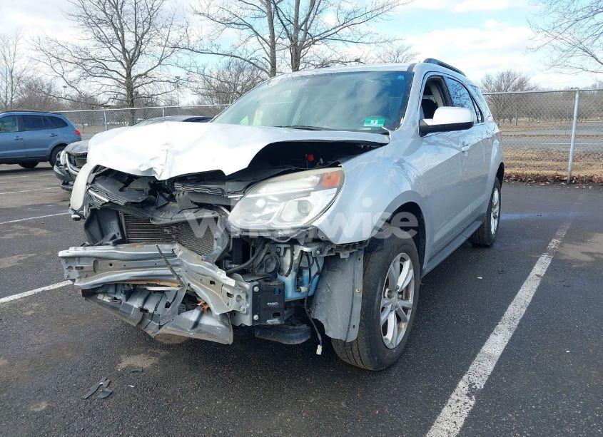 Photo 2 of 2016 Chevrolet Equinox LT (VIN 2GNFLFEK8G6237617)