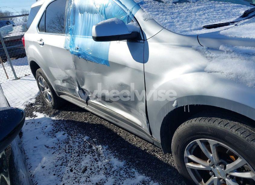 Photo 6 of 2016 Chevrolet Equinox LT (VIN 2GNFLFEK8G6253820)