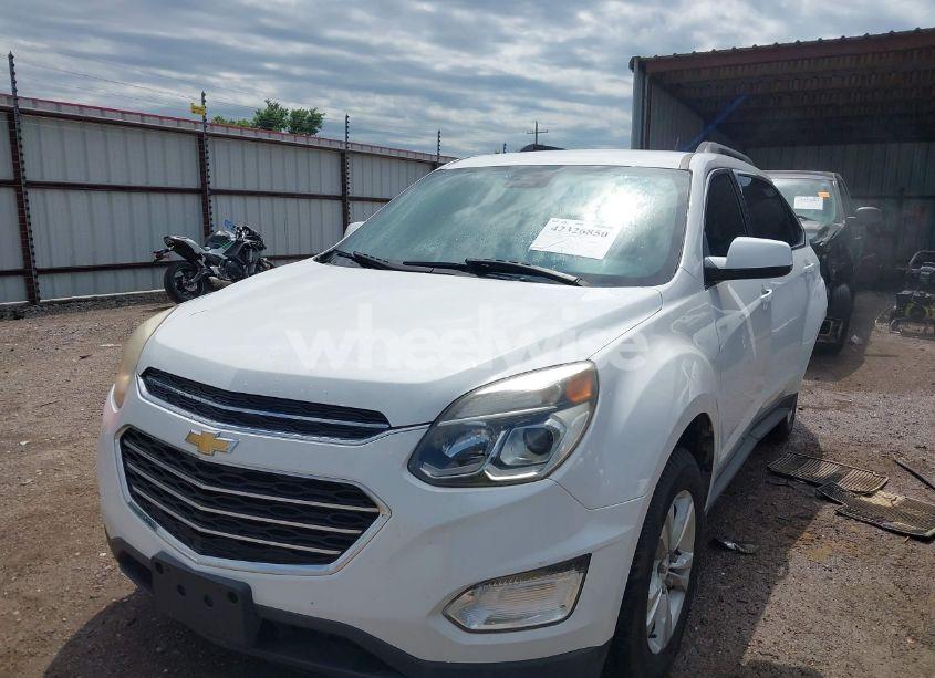 Photo 2 of 2016 Chevrolet Equinox LT (VIN 2GNFLFEK8G6312820)