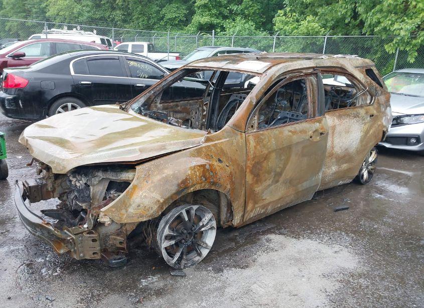 Photo 2 of 2016 Chevrolet Equinox LT (VIN 2GNFLFEK8G6313417)