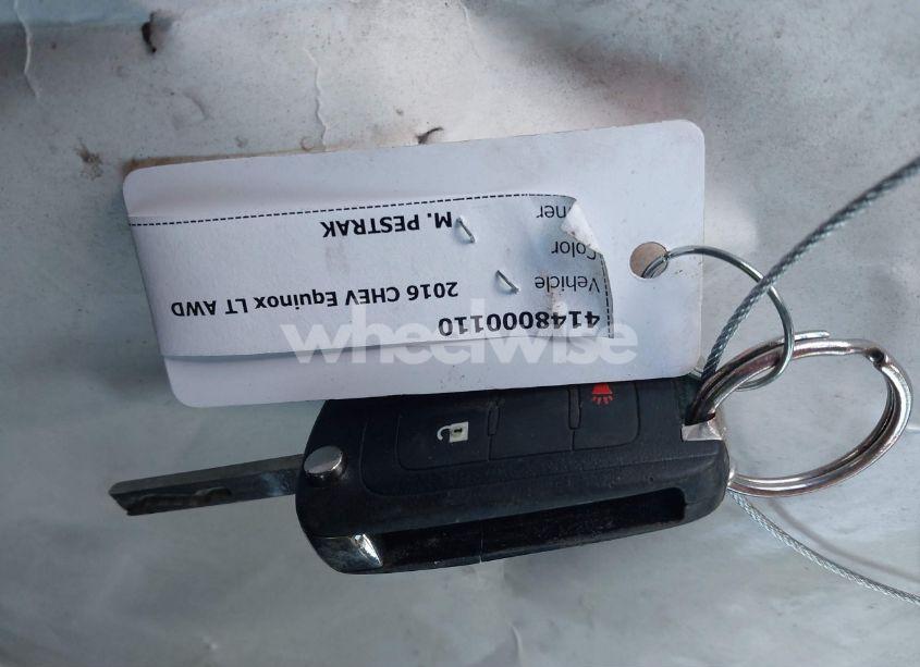 Photo 11 of 2016 Chevrolet Equinox LT (VIN 2GNFLFEK8G6360298)