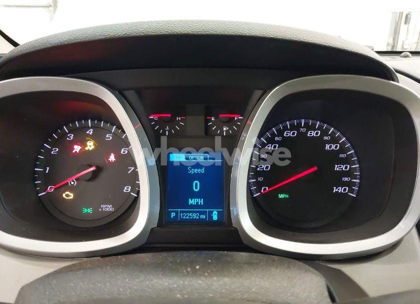 Photo 7 of 2017 Chevrolet Equinox LT (VIN 2GNFLFEK8H6243189)