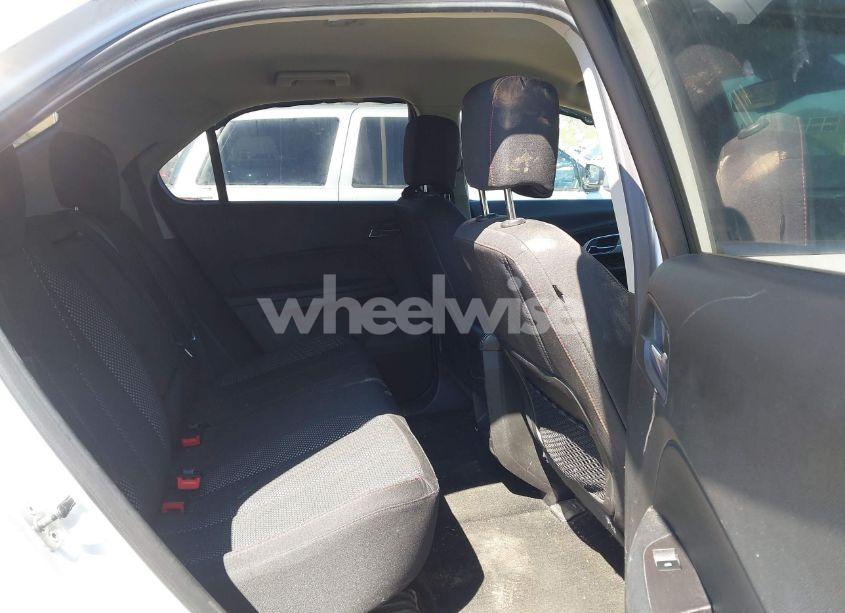 Photo 8 of 2017 Chevrolet Equinox LT (VIN 2GNFLFEK8H6284468)