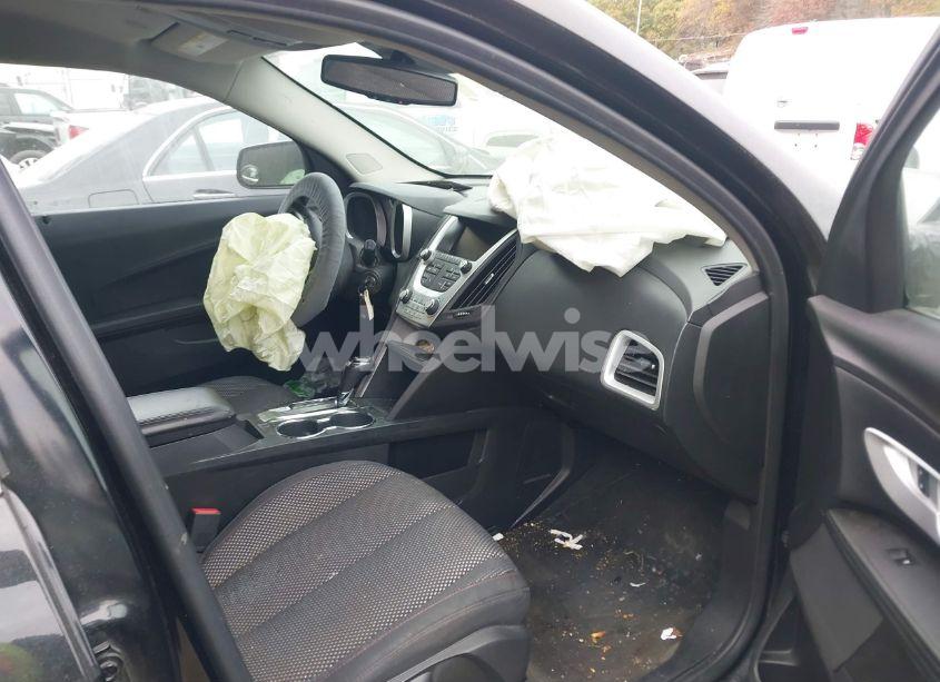 Photo 5 of 2017 Chevrolet Equinox LT (VIN 2GNFLFEK9H6126835)