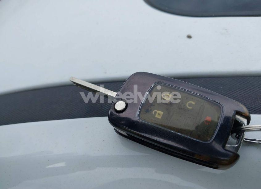 Photo 11 of 2017 Chevrolet Equinox LT (VIN 2GNFLFEK9H6233206)